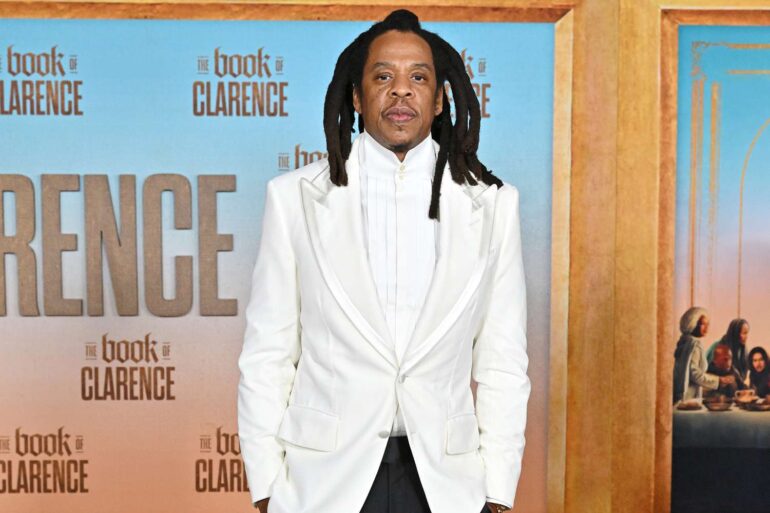 Jay-Z now addresses himself as Jaÿ-Z